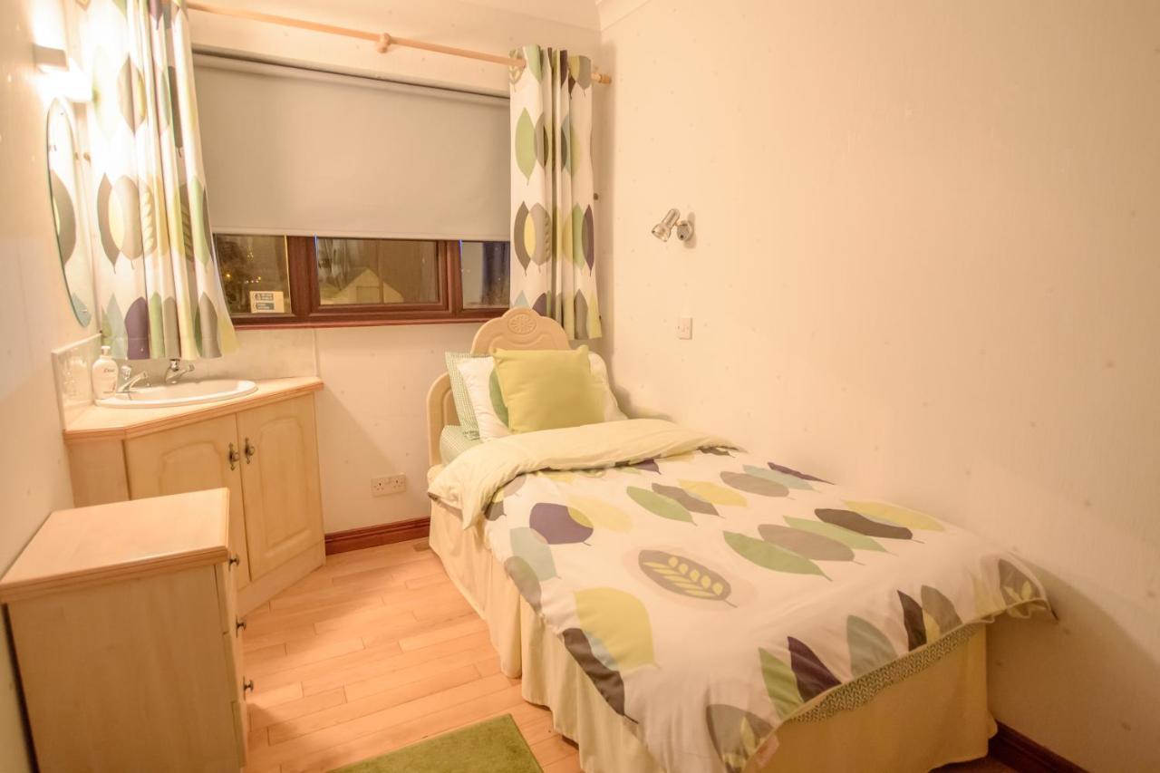 Rossgier Inn Lifford Ngoại thất bức ảnh